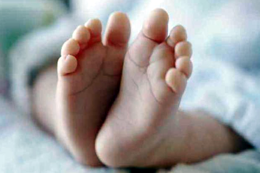 धक्कादायक: अवघ्या पाच महिन्यांच्या तान्हुलीवर चुलत भावाकडून बलात्कार