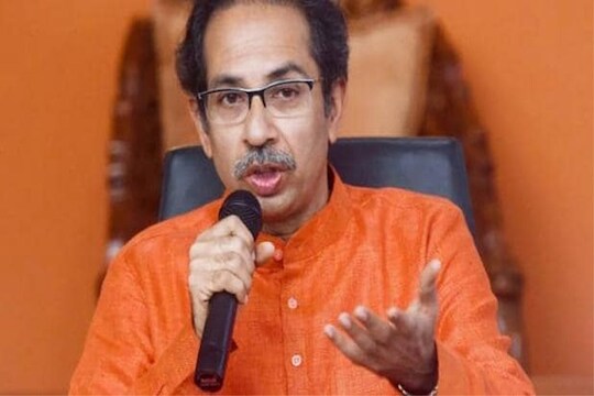 'कितीही संकट येवो, लोकांसाठी झोकून काम करणं, हीच शिवसेनेची खरी ओळख'