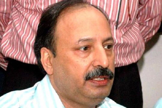 'हेमंत करकरे यांची हत्या कसाबच्या गोळ्यांनी नव्हे, महाराष्ट्र पोलिसांच्या पिस्तूलने झाली'