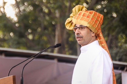 Nashik: Maharashtra Chief Minister Uddhav Thackeray addresses a passing out parade of probationary police sub-inspectors at the Maharashtra Police Academy (MPA), in Nashik, Monday, Dec. 30, 2019. (PTI Photo)  (PTI12_30_2019_000073B)