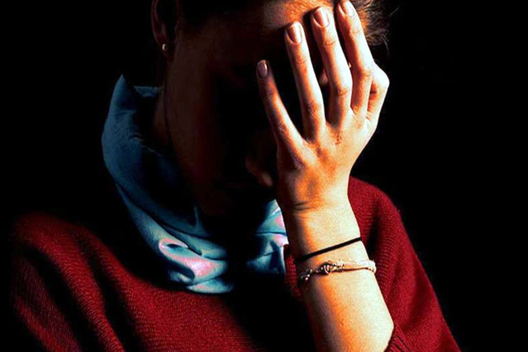 रक्ताच्या नात्याचा घोटला गळा, वयस्कर आईवर मुलानेच केला बलात्कार