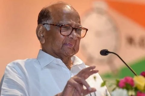 अनेक वर्षांपासून या कार्यक्रमासाठी लोक कोरेगावात येतात. विजय स्तंभाला अभिवादन करतात. भीमा कोरेगावला येणाऱ्यांची संख्या आता वाढली आहे. पण यामध्ये संभाजी भिडे आणि अनिक एकबोटेंकडून वेगळं वातावरण तयार करण्यात आलं. 