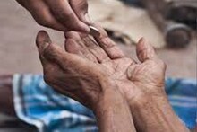 73 वर्षीय भिकाऱ्याने साईबाबा मंदिराला दिलं इतकं दान, पाहून तुमचे डोळे फिरतील