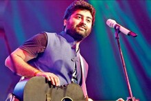 गायक अरिजीत सिंगने मुंबईत खरेदी केले 4 फ्लॅट, किंमत ऐकून व्हाल थक्क!