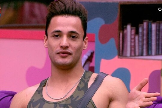 Bigg Boss 13 : फिनालेच्या काही तास आधीच पैसे घेऊन आसिम रियाजनं सोडला शो?