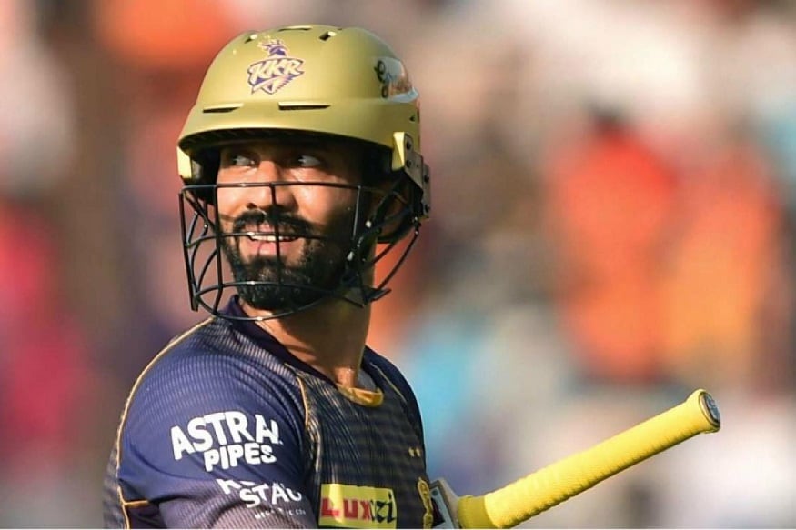 केकेआरचे नेतृत्व दिनेश कार्तिककडे देण्यात आलं आहे. आतापर्यंत दिनेश कार्तिक सहा संघांकडून खेळला आहे. त्याला 2020 मध्ये केकेआर 7.4 कोटी रुपये देणार आहे. केकेआरचे नेतृत्व दिनेश कार्तिककडे देण्यात आलं आहे. आतापर्यंत दिनेश कार्तिक सहा संघांकडून खेळला आहे. त्याला 2020 मध्ये केकेआर 7.4 कोटी रुपये देणार आहे.