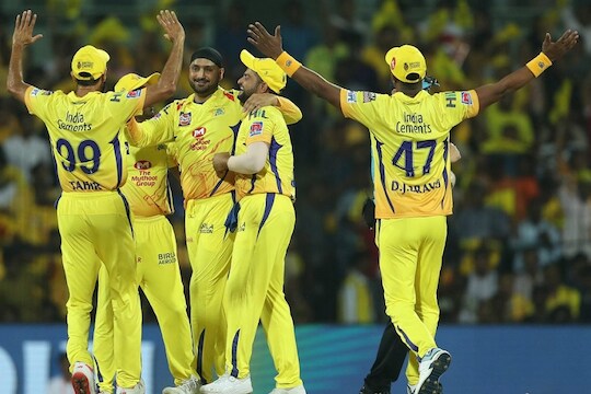 भारताचा स्टार कॉमेंटेटर खेळणार IPL! धोनीला पुन्हा चॅम्पियन करून घेणार क्रिकेटमधून निवृत्ती
