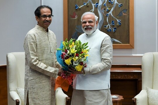 CAAवरून काँग्रेसने साधला CM उद्धव ठाकरेंवर निशाणा