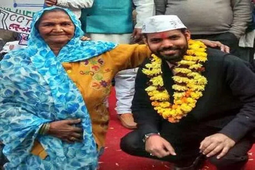 प्रवीण यांनी भोपाळमधूनच बीएससी आणि एमबीए पूर्ण केले. त्यानंतर नोकरीनिमित्त ते दिल्लीला गेला आणि तिथेच स्थायिक झाले. त्याचवेळी त्यांनी अण्णांच्या चळवळीत भाग घेतला, त्यानंतर आपमध्ये प्रवेश केला. याआधीही जंगपुरा येथूनच प्रवीण निवडून आले होते. प्रवीण यांनी भोपाळमधूनच बीएससी आणि एमबीए पूर्ण केले. त्यानंतर नोकरीनिमित्त ते दिल्लीला गेला आणि तिथेच स्थायिक झाले. त्याचवेळी त्यांनी अण्णांच्या चळवळीत भाग घेतला, त्यानंतर आपमध्ये प्रवेश केला. याआधीही जंगपुरा येथूनच प्रवीण निवडून आले होते.