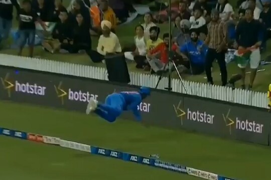 हा तर षटकारच होता पण सुपरमॅन संजू सॅमसनने केली कमाल, VIDEO एकदा बघाच