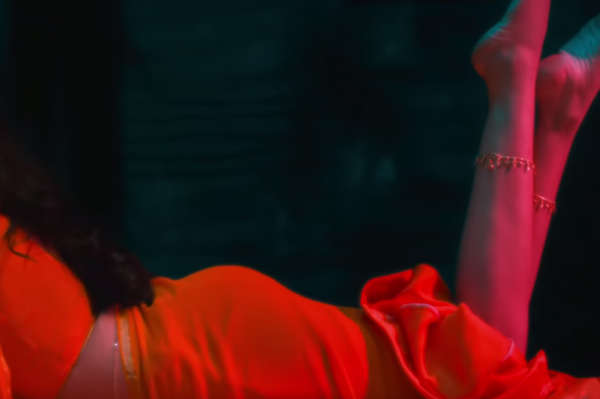 'सविताभाभी तुझा आकार...' अश्लिल उद्योग मित्र मंडळाचा कहर, गाणं आलं समोर VIDEO