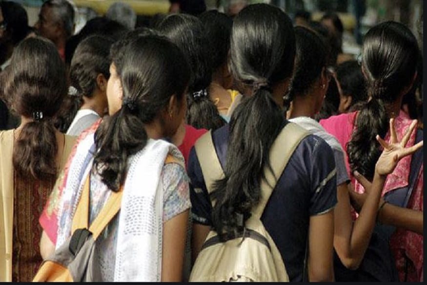 वर्षाच्या शेवटपर्यंत 20000 शिक्षिकांना आपल्यासह जोडून घेण्याची या कंपनीची योजना आहे. म्हणजे यंदा आणखी 13000 महिला शिक्षिकांची भर्ती केली जाणार आहे. वर्षाच्या शेवटपर्यंत 20000 शिक्षिकांना आपल्यासह जोडून घेण्याची या कंपनीची योजना आहे. म्हणजे यंदा आणखी 13000 महिला शिक्षिकांची भर्ती केली जाणार आहे.