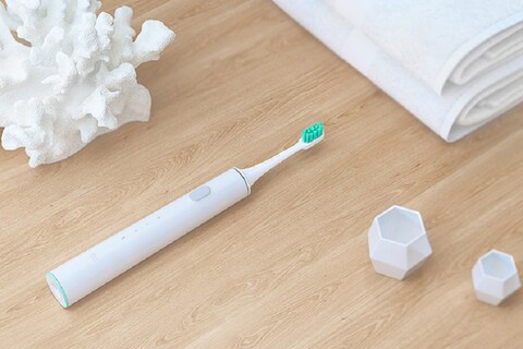 शाओमी कंपनीने आता भारतात इलेक्ट्रिक टूथब्रश लाँच केला आहे.  याआधी कंपनीने Mi Electric Toothbrush जागतिक बाजारपेठेत 2018 मध्येच लाँच केला होता. 