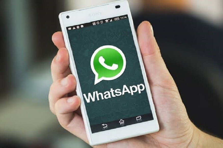 WhatsApp ग्रुपवरुन लोक एकमेकांशी जोडले गेले आहेत. पण अनेकदा ग्रुपवर खूप सारे मेसेज आल्यानं काही महत्त्वाच्या मेसेजकडे दुर्लक्ष होतं. WhatsApp ग्रुपवरुन लोक एकमेकांशी जोडले गेले आहेत. पण अनेकदा ग्रुपवर खूप सारे मेसेज आल्यानं काही महत्त्वाच्या मेसेजकडे दुर्लक्ष होतं.