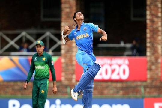 सेमीफायनलमध्ये पाकविरुद्ध यशस्वीचे शतक, मुंबईत वडिलांना दिलेलं वचन आफ्रिकेत केलं पूर्ण