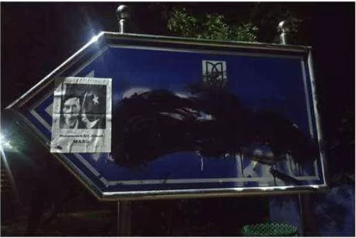 JNU कॅम्पसमध्ये वीर सावरकरांच्या नावावर फासलं काळं, आंबेडकरांचं नाव लिहून लावला जिन्नांचा फोटो