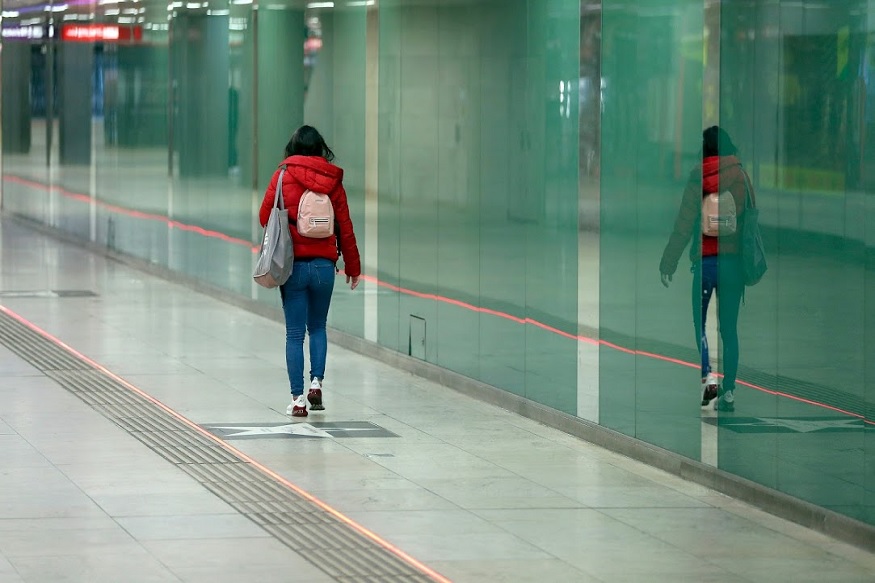 स्वित्झर्लंड - आतापर्यंत 16,176 नागरिकांना लागण आणि 373 मृत्यू.