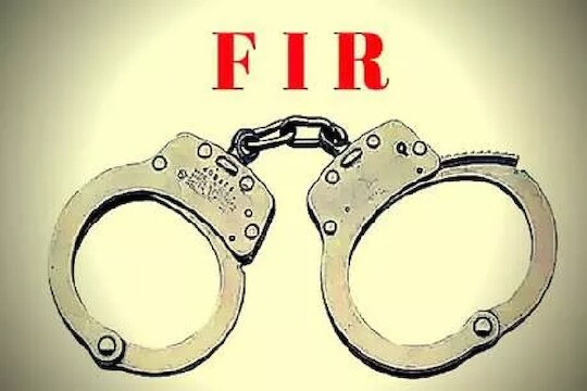 अश्लील गाण्यात घेतलं महात्मा गांधीजींचं नाव, अभिनेत्री विरोधात FIR दाखल