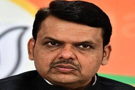 महाराष्ट्र द्रोह! राज्यात अस्थिरता पसरवण्याचा देवेंद्र फडणवीसांचा कट, काँग्रेस नेत्यांचा घणाघात