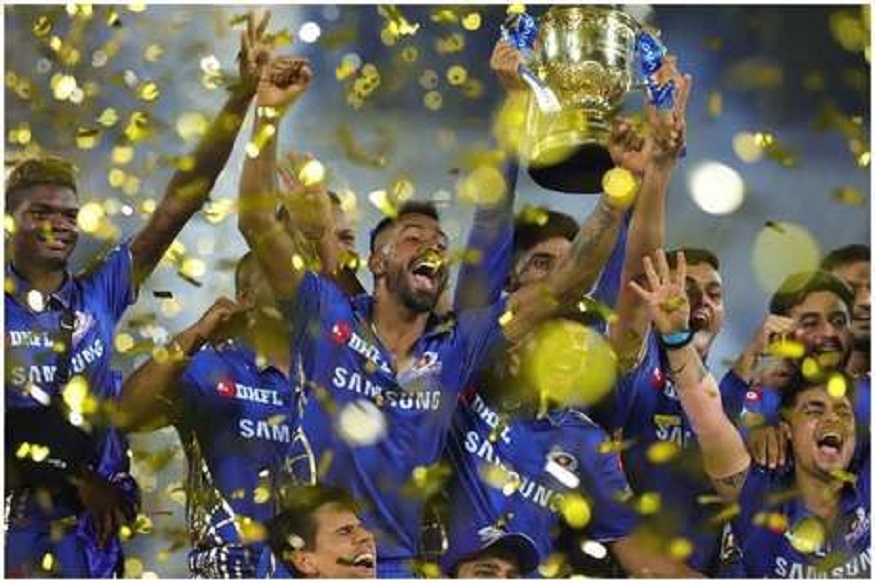 मात्र भारतातील कोरोनाचे संकट आता आणखीनच गडद झाले असल्याने IPL होणार की नाही, अशी शंका उपस्थित करण्यात येत होती.