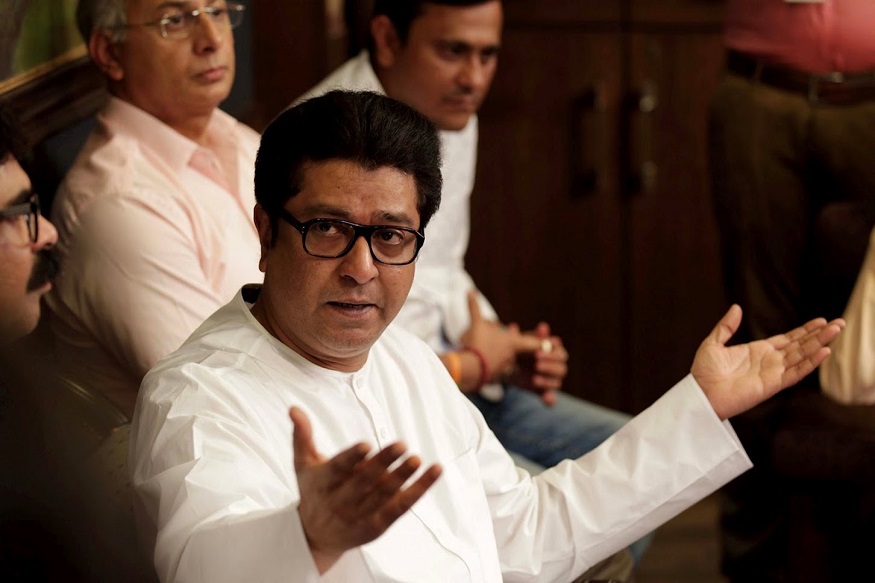 Mumbai: MNS Chief Raj Thackeray addresses a press conference regarding Plastic Bag Ban issue, at his residence in Mumbai on Tuesday, June 26, 2018. (PTI Photo) (PTI6_26_2018_000308B)