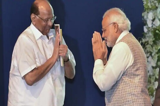 शरद पवारांनी केलं मोदी सरकारच्या घोषणांचं स्वागत, मात्र व्यक्त केली 'ही' अपेक्षा
