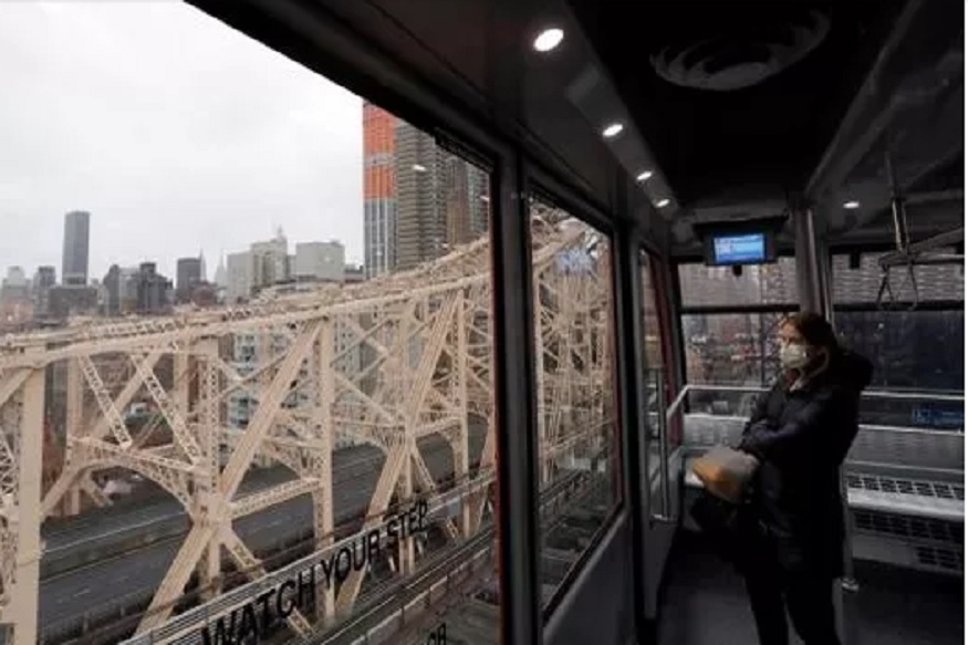 अमेरिकेत कोरोनामुळे जाऊ शकतात 2 लाख जीव; दोन आठवड्यात आकडा वाढण्याचं कारण आलं समोर