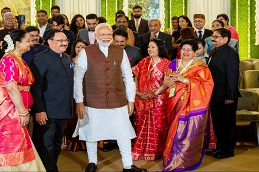 दिल्लीतील या लग्नात ठरलं! ज्य़ोतिरादित्य शिंदेंची काँग्रेस सोडण्याची इन्साईट स्टोरी