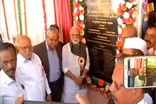 भुजबळांनी फासला सरकारच्या निर्णयाला हरताळ, अखेर पुण्यात कार्यक्रमांना बंदी