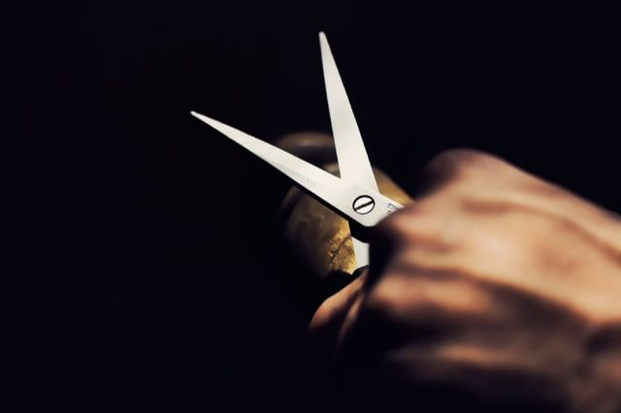 धक्कादायक! 3 युवकांनी कापला अपंग मुलाचा प्रायव्हेट पार्ट, प्रकृती नाजूक