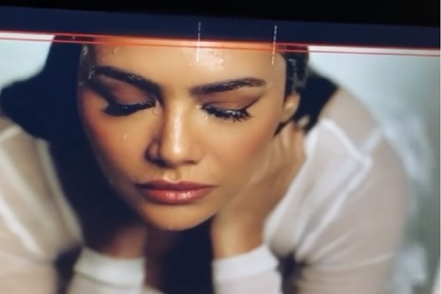 ईशा गुप्तानं शेअर केला बाथटबमधील VIDEO; चाहते म्हणाले, ‘हाय गर्मी...’