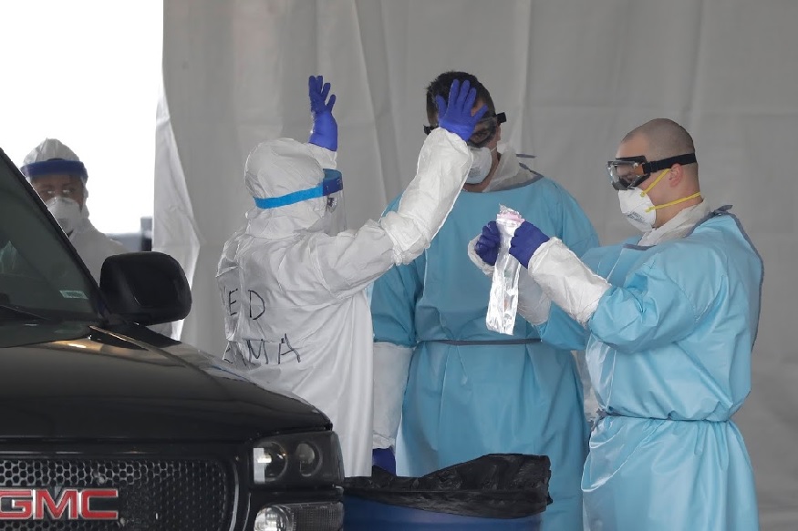 त्या ठिकाणी जाऊन स्वॅब घेतल्यानंतर फक्त 36 मिनिटांमध्ये त्या टेस्टचा निकाल हाती येणार आहे.