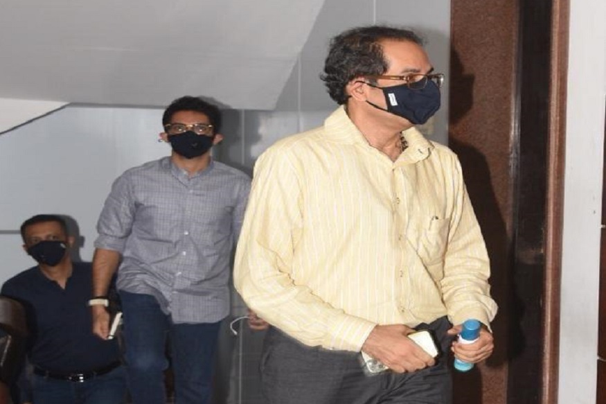 INSIDE STORY : महाराष्ट्राच्या मंत्रिमंडळाची हायव्होल्टेज बैठक, लॉकडाऊनसह 5 मोठ्या मुद्द्यांवर काय ठरलं?