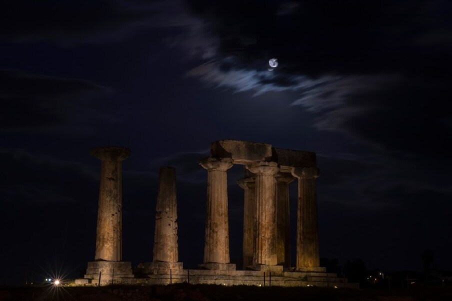 अपोलो मंदिर अथेन्स