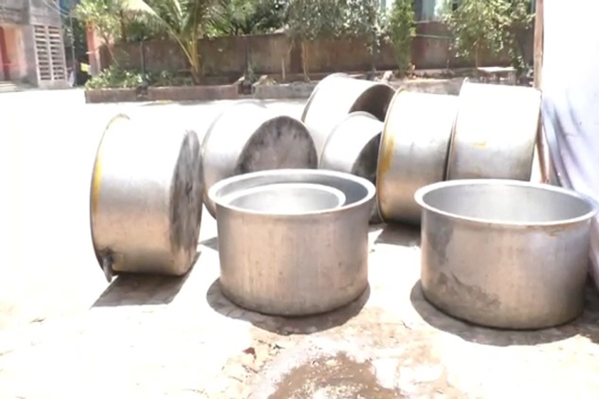 धक्कादायक! कम्युनिटी किचनमधले डब्बे रिकामे, 6000 नागरिकांना राहावं लागलं उपाशी