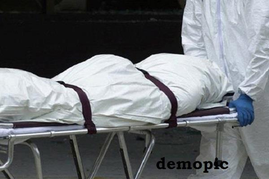 धक्कादायक! सकाळी केले आईवर अंत्यसंस्कार, संध्याकाळी रुग्णालयातून शव घेऊन जाण्यासाठी आला फोन