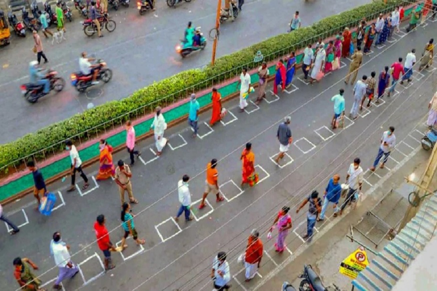 6 फुटापर्यंतचे सोशल डिस्टन्सिंग पुरेसं नाही! तज्ज्ञांच्या अभ्यासातून आली महत्त्वपूर्ण माहिती