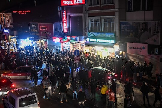 तयारी असेल तरच लॉकडाऊन हटवा नाहीतर..., WHOने दिला इशारा