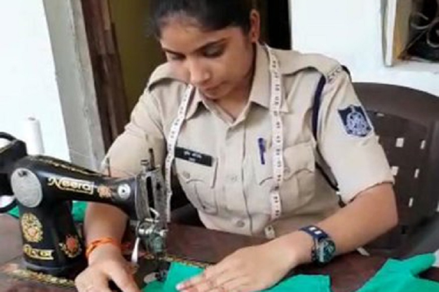 अक्षरश: ऑन ड्यूटी 24 तास! दिवसा सुरक्षेचं काम, घरी परतल्यावर मास्कचं शिवणकाम; महिला पोलिसाच्या कर्तव्यनिष्ठेने मुख्यमंत्रीही भारावले
