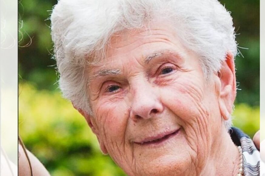 मृत्यू समोर दिसत असतानाही 90 वर्षांच्या आजीने व्हेंटिलेटर दिलं तरूण रूग्णाला