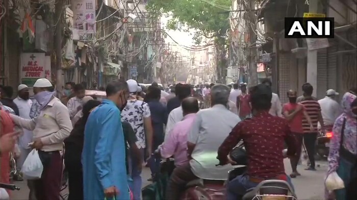 राजधानी दिल्लीतले हे फोटो पाहा आता..