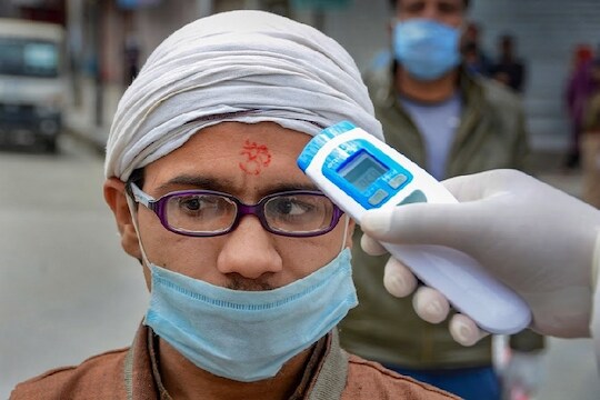 धक्कादायक! पिंपरी-चिंचवडमध्ये 3 तर पालघरमध्ये 10 जणांना कोरोनाची लागण