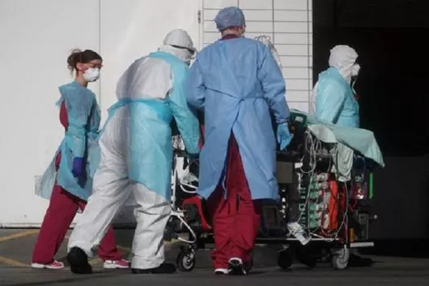 गेल्या 24 तासांमध्ये देशात तब्बल 96 हजार नवे रुग्ण आढळून आले आहेत.