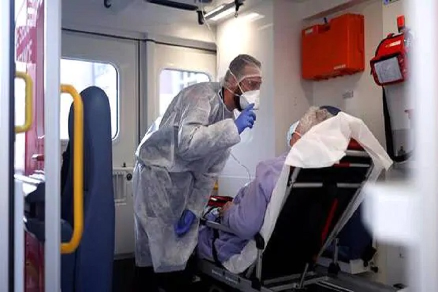 रुग्णांच्या मृत्यूनंतरही मरत नाही कोरोना तर..., तज्ज्ञांचा धक्कादायक खुलासा