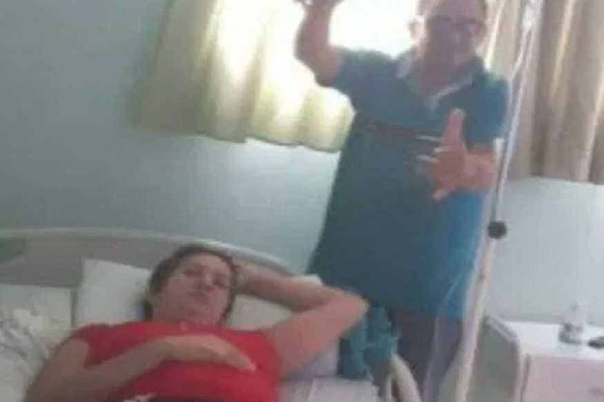 धक्कादायक! डॉक्टरांनी केलं मृत घोषित, दफन करण्याआधीच उठून बसली महिला