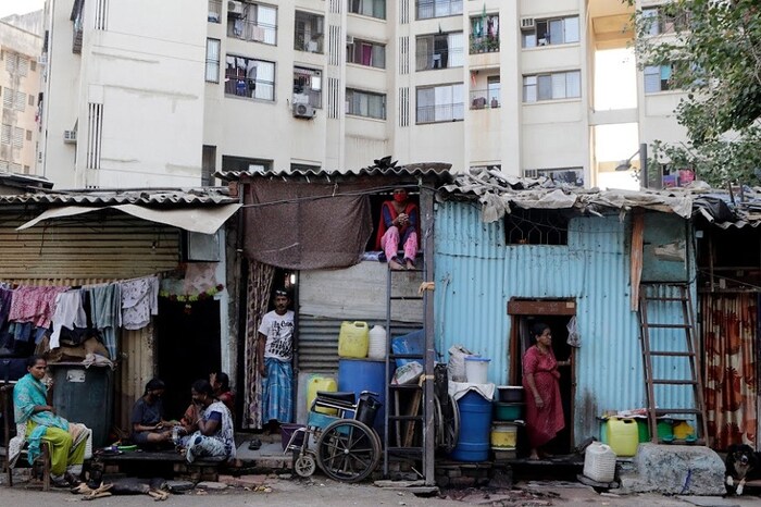 ‘मिशन धारावी’मुळे रुग्णांची संख्या कमी करण्यात यश आलं असून रविवारी फक्त 5 नवे रुग्ण आढळून आले आहेत.