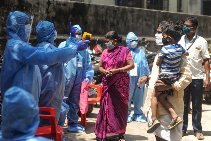 मुंबईत रुग्णवाढ दुप्पट होण्याचा सरासरी कालावधी देखील प्रथमच सत्तरीपार गेला आहे. हा सरासरी कालावधी आता 72 दिवसांचा झाला आहे. मुंबईत रुग्णवाढ दुप्पट होण्याचा सरासरी कालावधी देखील प्रथमच सत्तरीपार गेला आहे. हा सरासरी कालावधी आता 72 दिवसांचा झाला आहे.