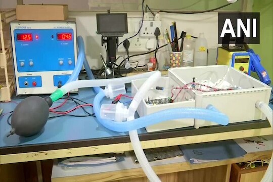 50 हजारपेक्षाही कमी किमतीत तयार होणार व्हेंटिलेटर, पुण्यातील युवा इंजिनियरची जबरदस्त कामगिरी