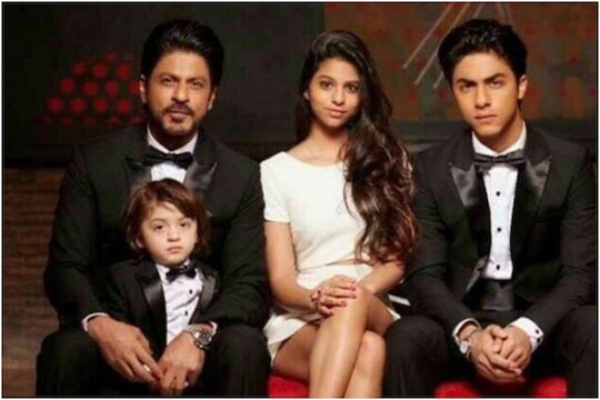 #AskSRK लोकसंख्या वाढविण्यापेक्षा मुलांसोबत खेळतो, चाहत्याच्या प्रश्नांवर शाहरुखचं बिनधास्त उत्तर!