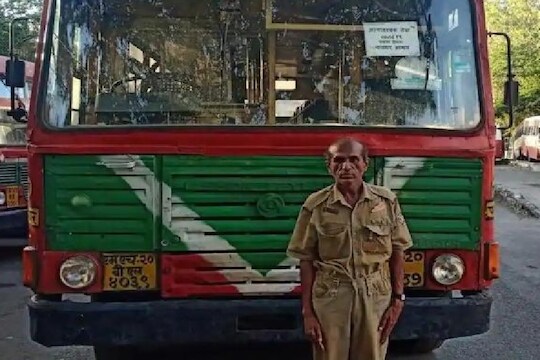 कौतुक करावं तेवढं थोडं! तब्बल 21 किमी धावून वेळेत ड्युटीवर पोहोचला बस कंडक्टर